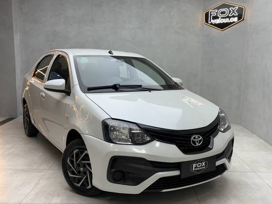 TOYOTA ETIOS 1.5 X SEDAN 16V FLEX 4P MANUAL TOYOTA ETIOS 1.5 X SEDAN 16V FLEX 4P MANUAL